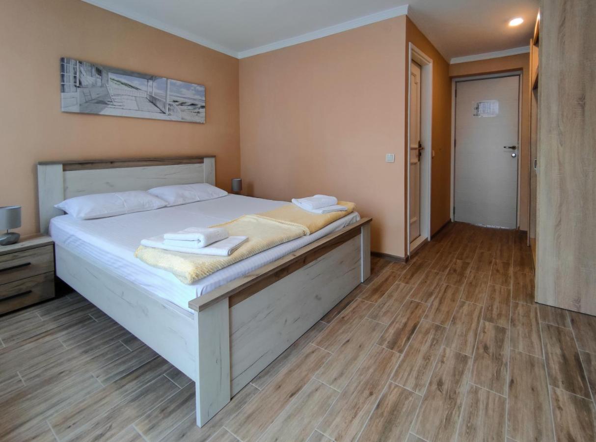 Hotel Marina Oasa Grocka Екстер'єр фото