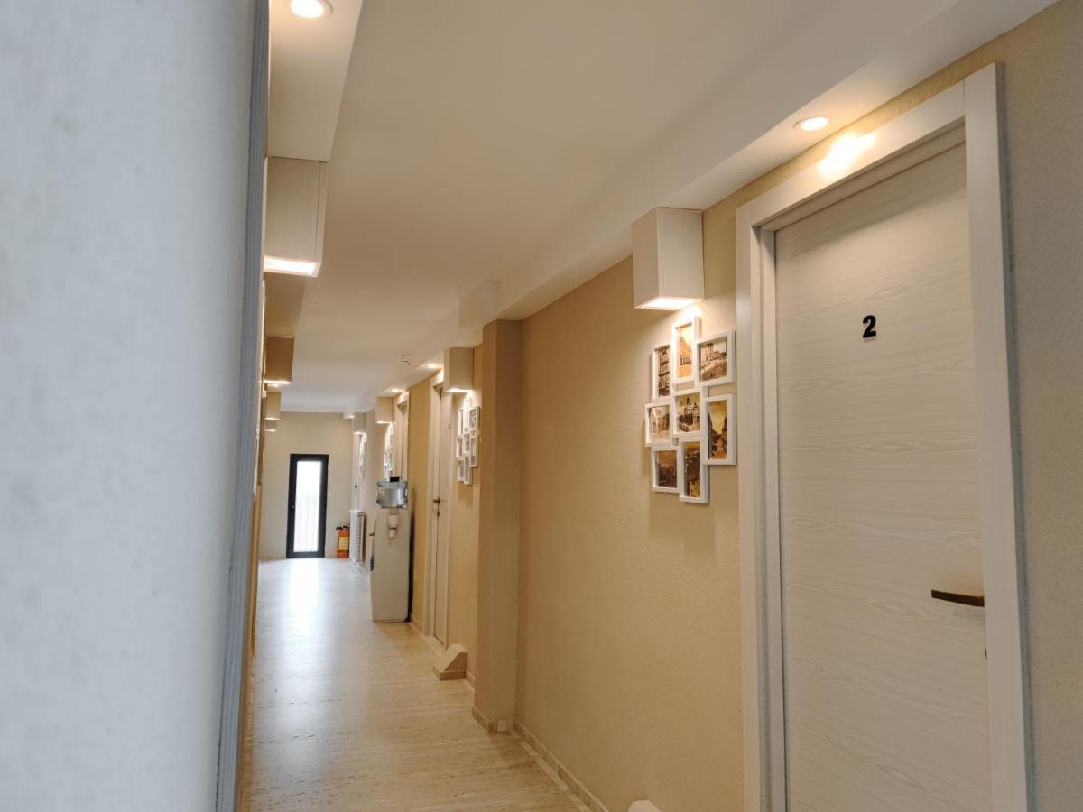 Hotel Marina Oasa Grocka Екстер'єр фото