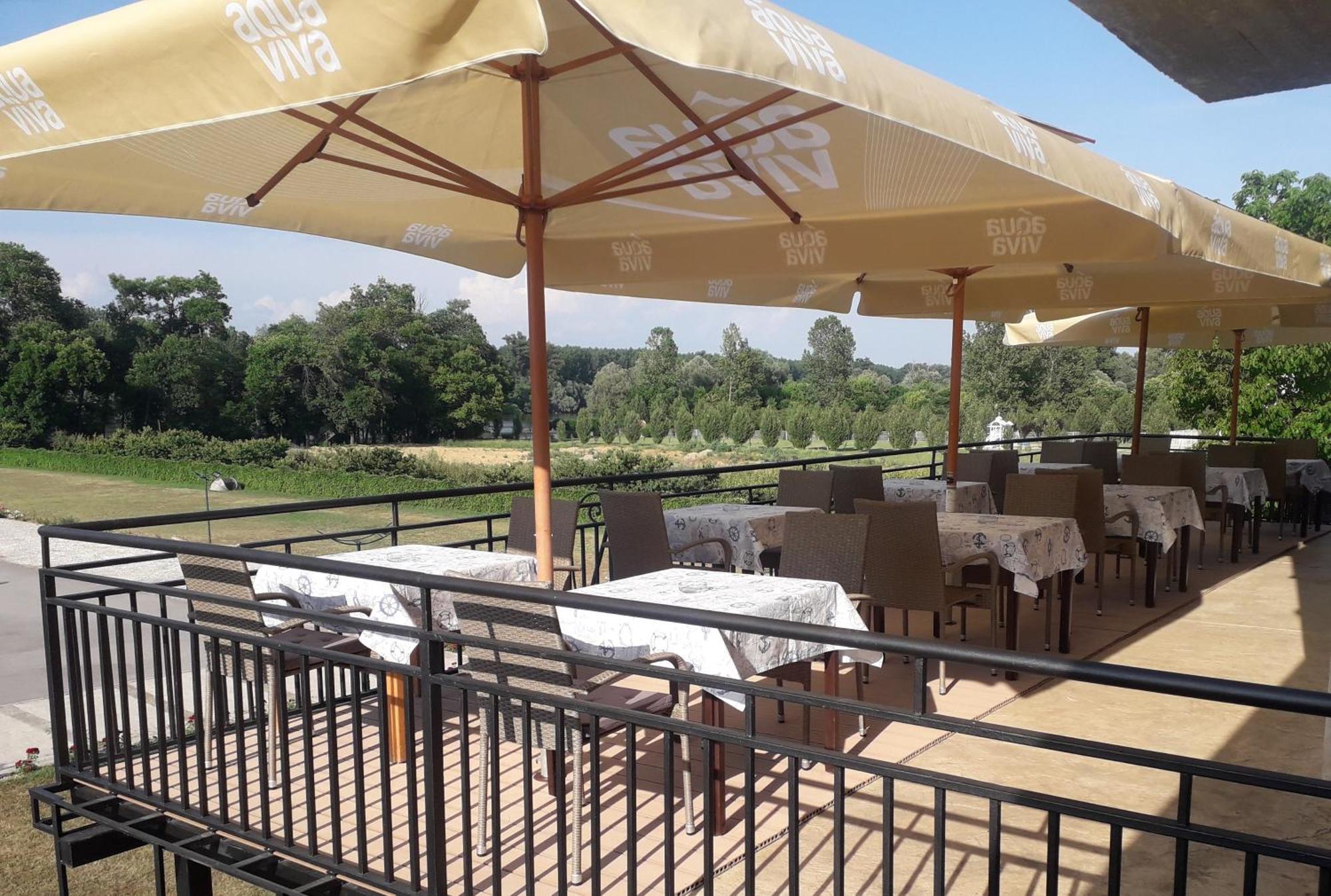 Hotel Marina Oasa Grocka Екстер'єр фото