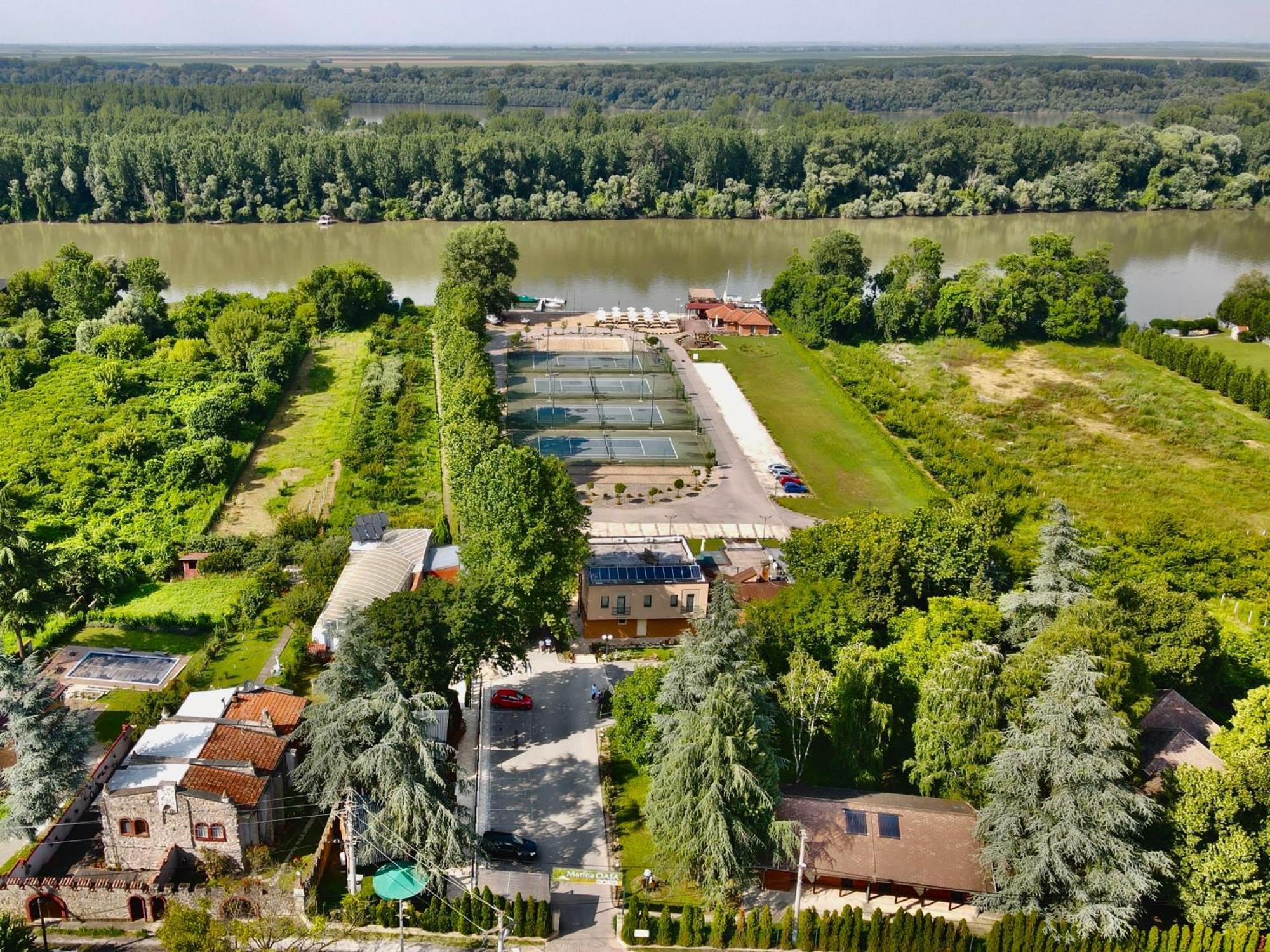 Hotel Marina Oasa Grocka Екстер'єр фото