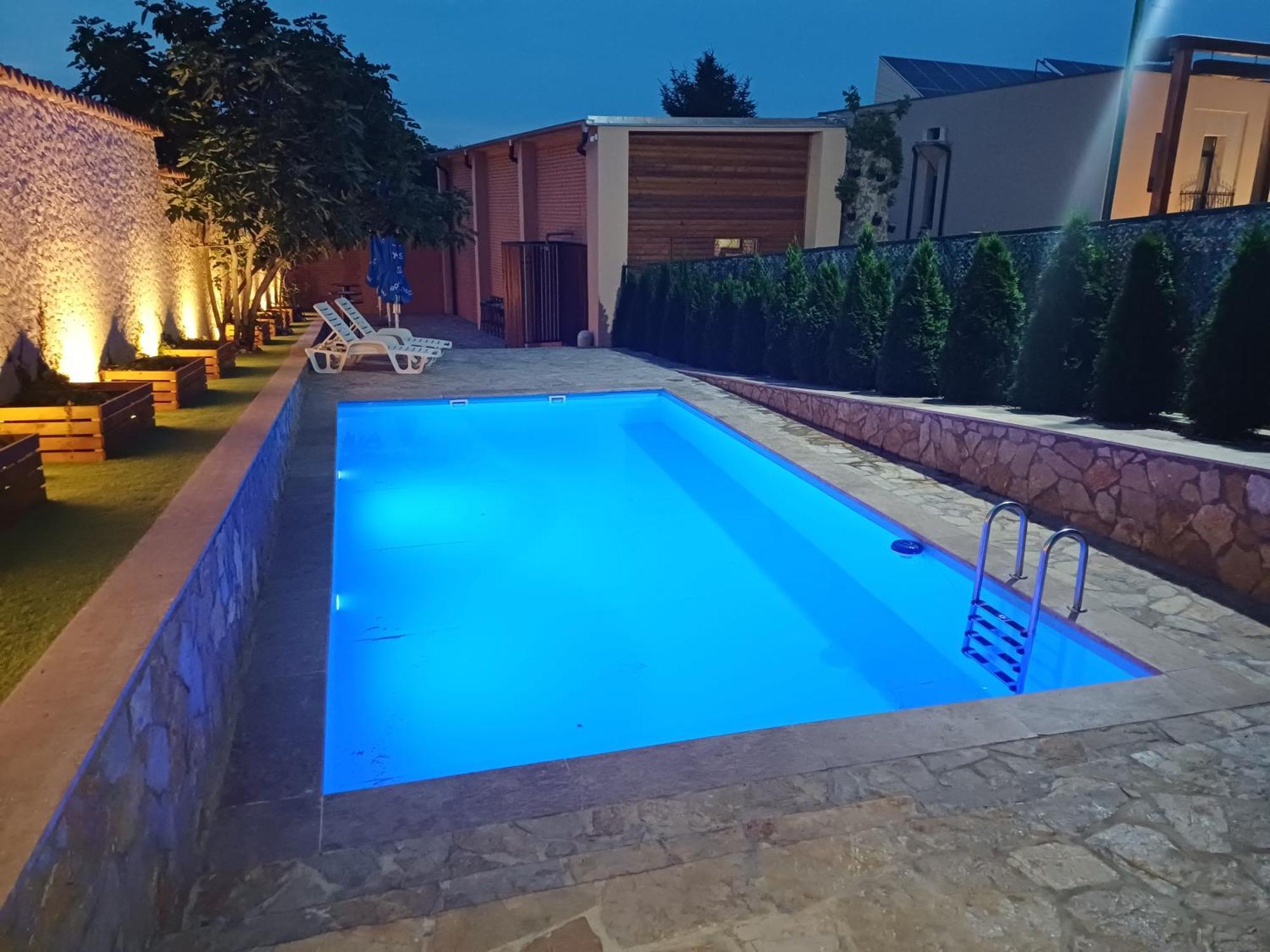 Hotel Marina Oasa Grocka Екстер'єр фото